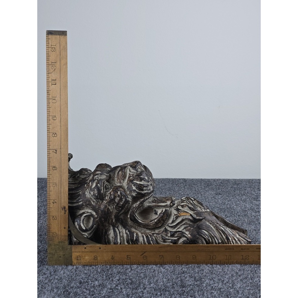 Vintage Resin Lion Candle Holder Corbel Wall Bracket 13" Ornate Gothic Decor - Picture 7 of 10